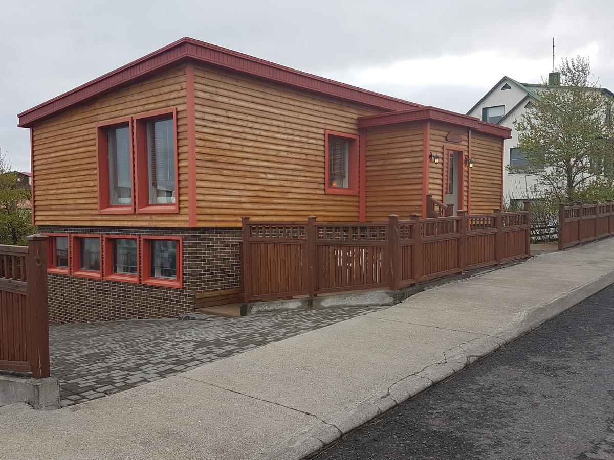 Holiday Guesthouse Stykkishólmur Esterno foto